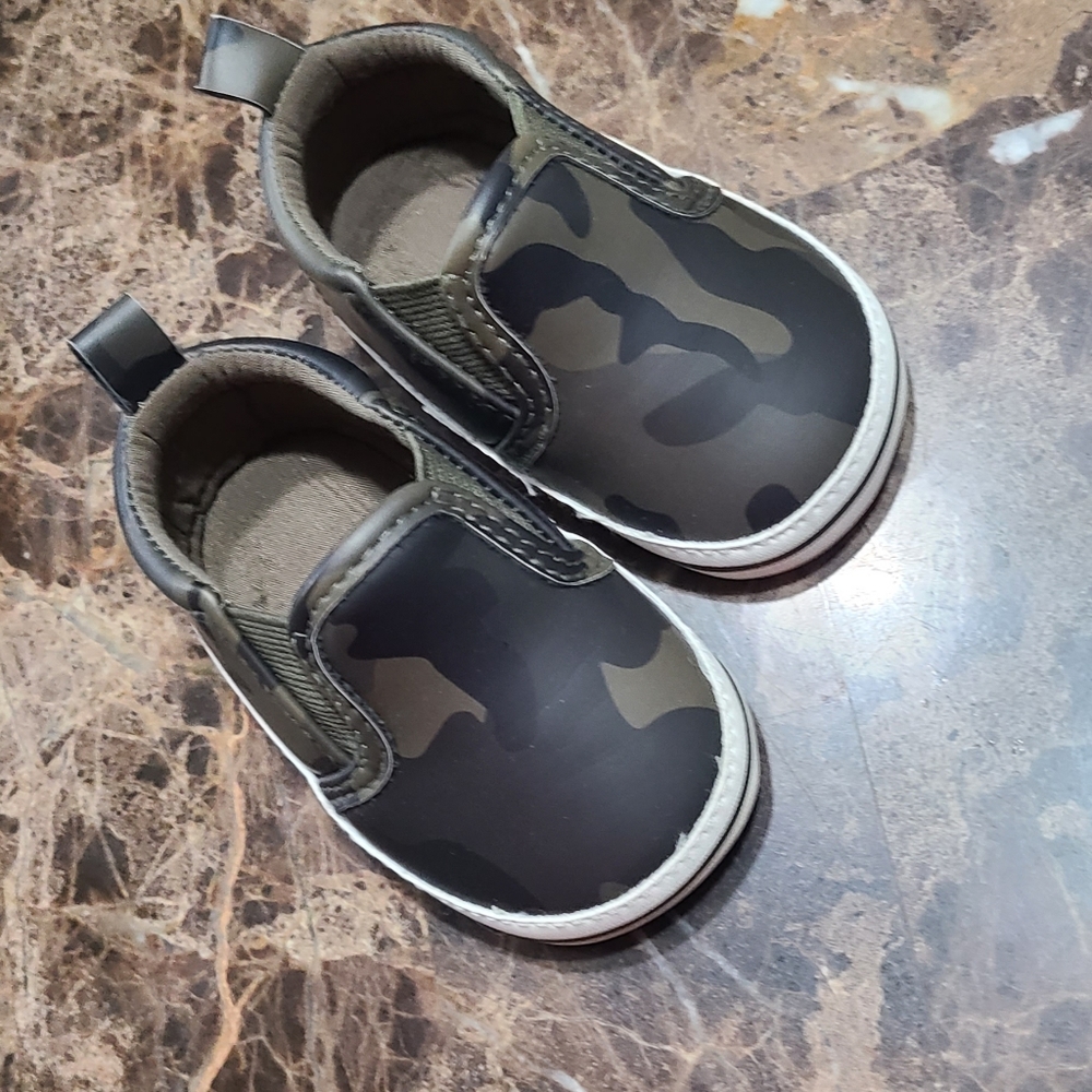 Camo shoes